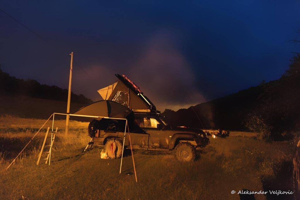 npl-overland-Offroad-Tour-Serbia-Steinboegen-2018 (46)