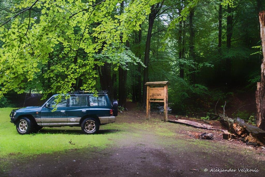 npl-overland-Offroad-Tour-Serbien-Steinboegen-2018 (67)
