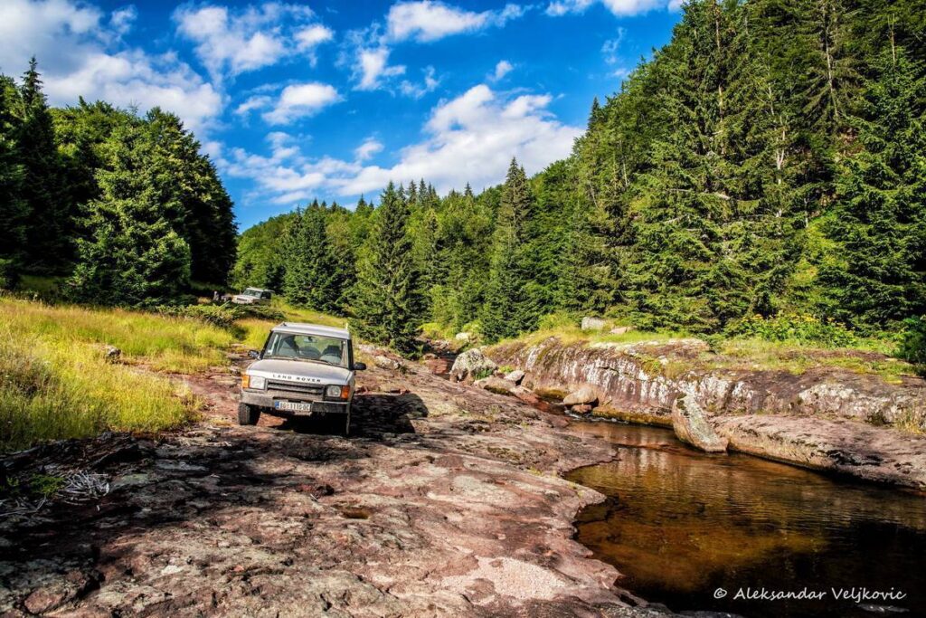 npl-overland-offroad-tour-serbische-karpaten-087