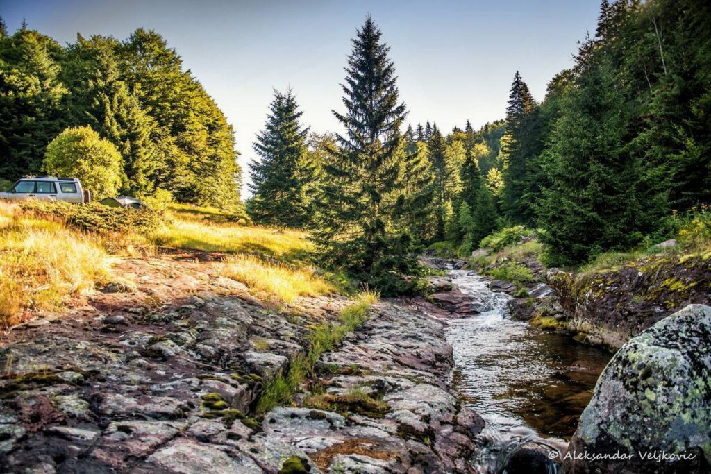 npl-overland-offroad-tour-serbische-karpaten-097